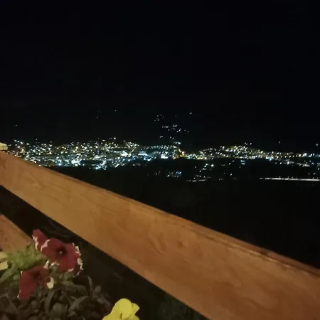 Vila Dean *